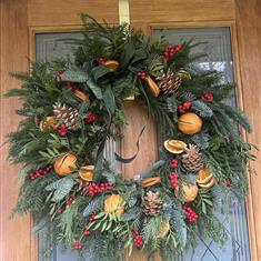 Pre order the red wreath now