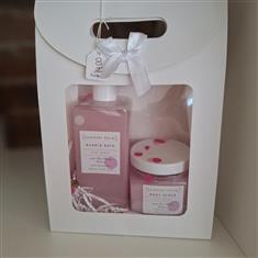 Pamper gift box 3